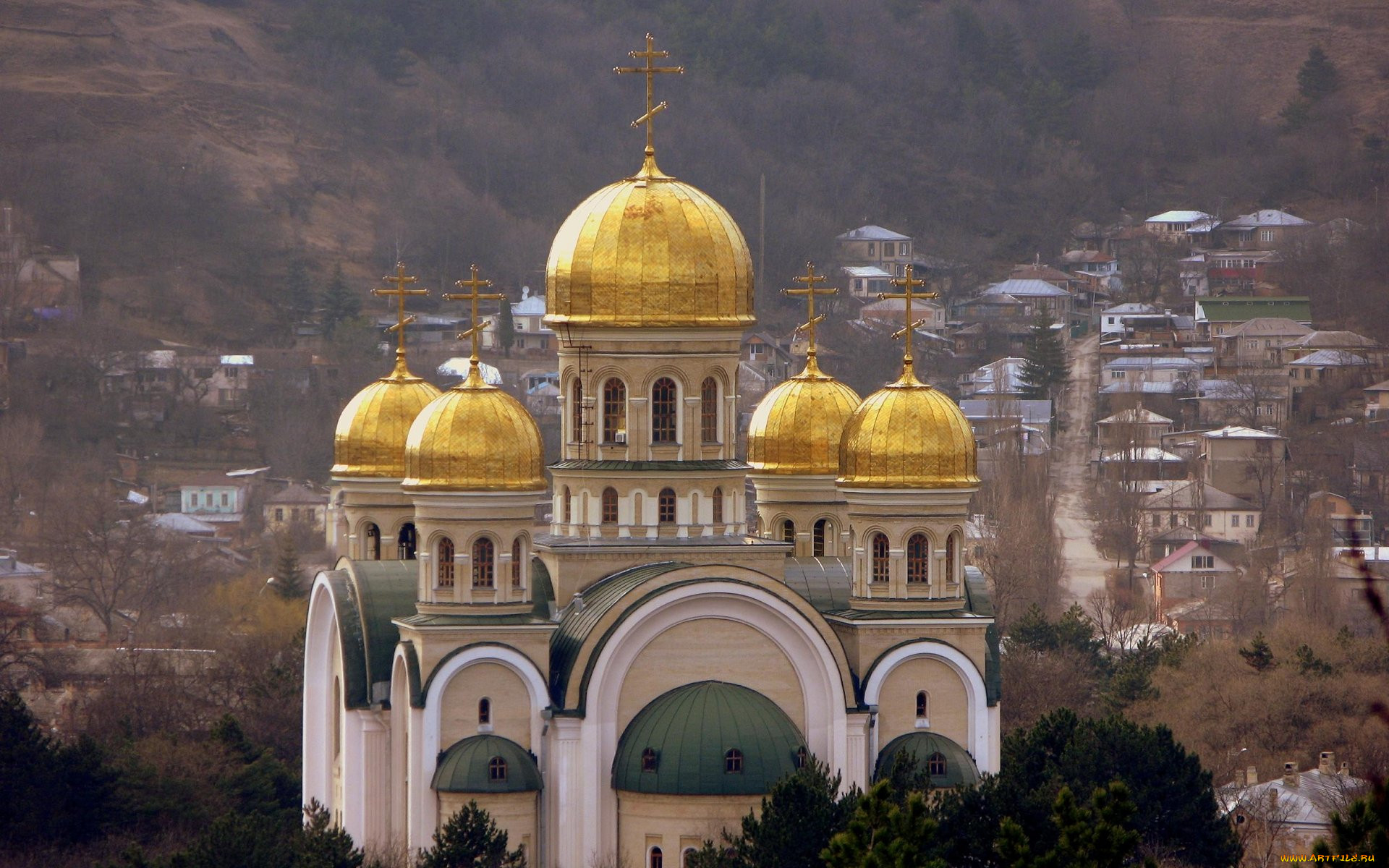 Храм призывает. Храм с 4 куполом в России.